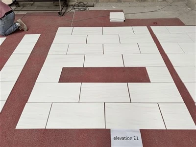 Bianco dolomiitmarmorist plaadid